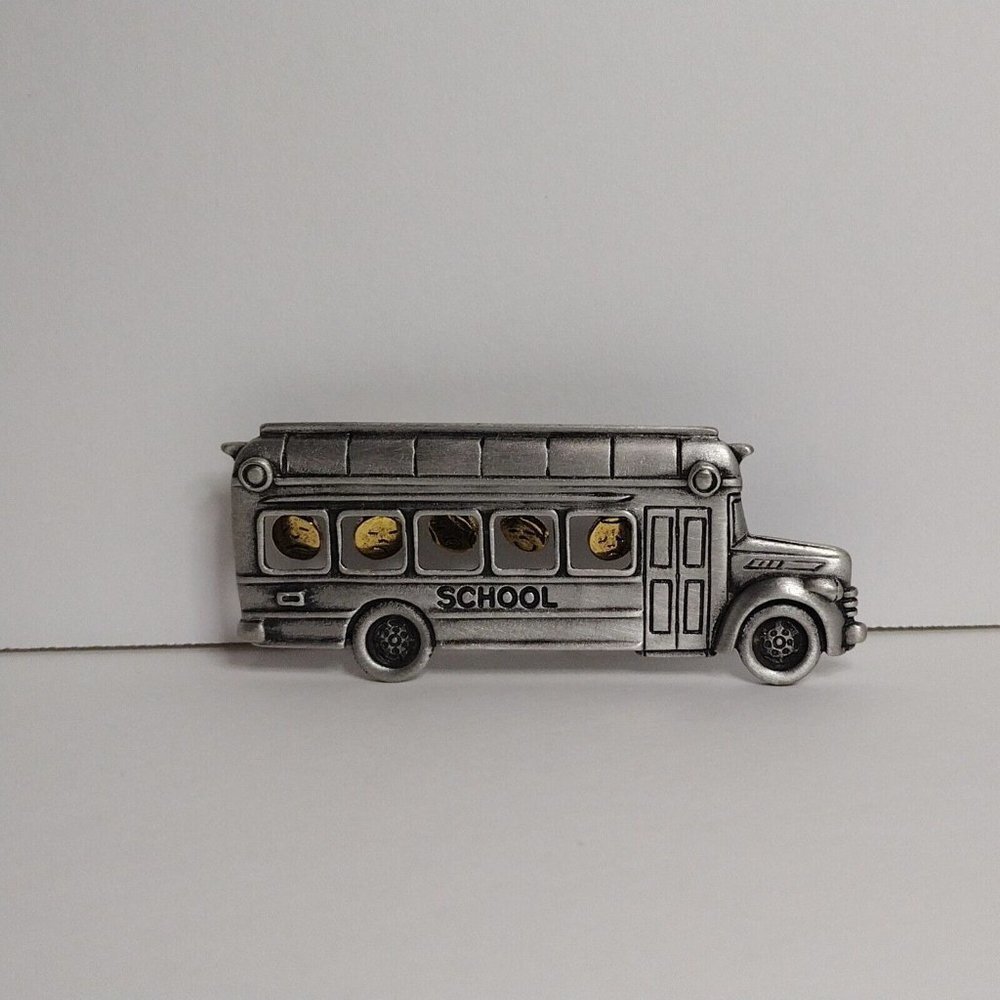 JJ 1980s School Bus Brooch Children Faces Articulated Vintage